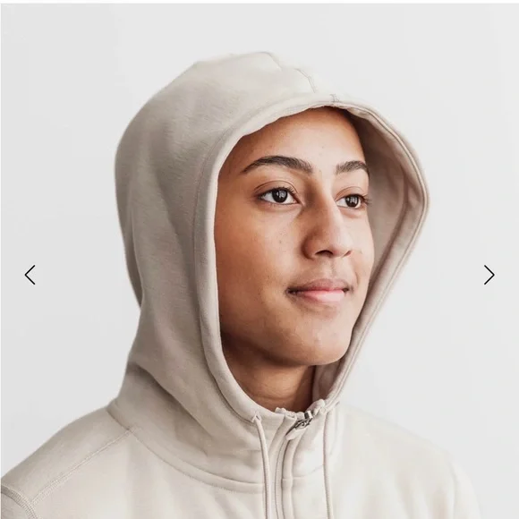 NOBULL Women’s Zip-Up Hoodie - Picture 3 of 4